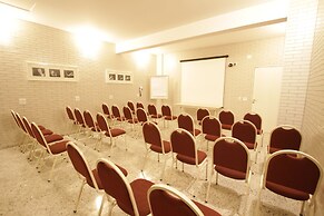 Hotel Confiance Batel