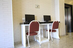 Hotel Confiance Centro Cívico