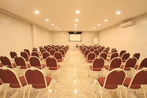 Hotel Confiance Centro Cívico