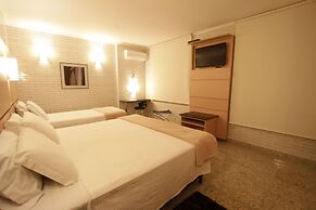 Hotel Confiance Centro Cívico