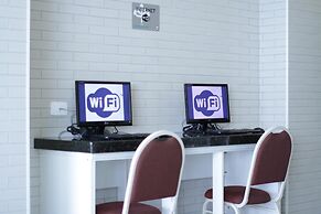 Hotel Confiance Centro Cívico