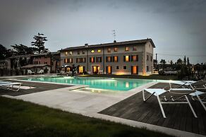 Belvivere Suites