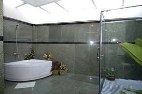 Saigon Emerald Resort