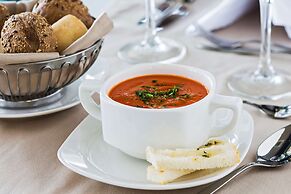 Park Inn by Radisson Hotel & Residence Duqm