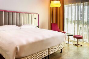 Park Inn by Radisson Hotel & Residence Duqm