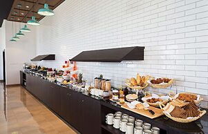 Park Inn by Radisson Hotel & Residence Duqm