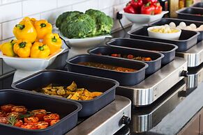 Park Inn by Radisson Hotel & Residence Duqm