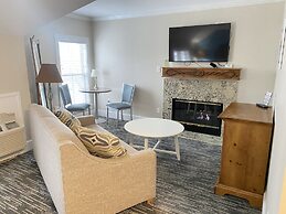 Harbor House Inn