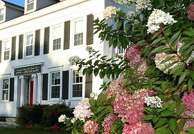 Youngtown Inn & Restaurant