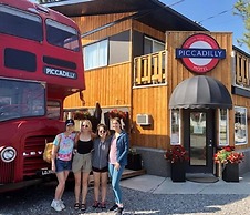 The Piccadilly Motel