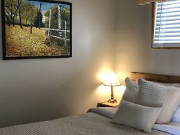 The Piccadilly Motel