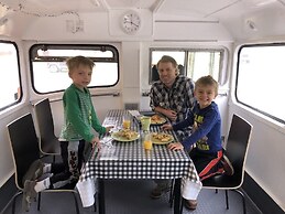 The Piccadilly Motel