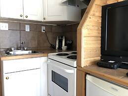 The Piccadilly Motel