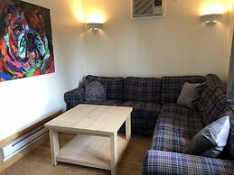 The Piccadilly Motel