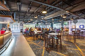 Nightcap at Sandown Park Hotel