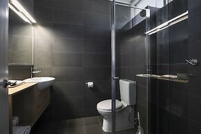 Nightcap at Sandown Park Hotel