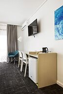 Nightcap at Sandringham Hotel