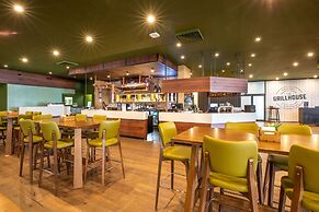 Nightcap at Sandringham Hotel