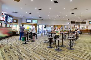 Nightcap at Seaford Hotel