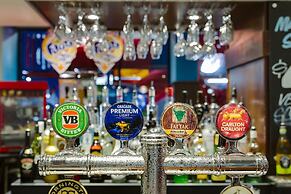 Nightcap at Seaford Hotel