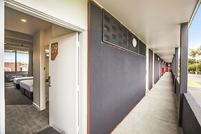 Nightcap at Seaford Hotel