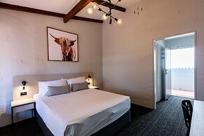 Nightcap at Wintersun Hotel