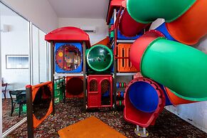 Nightcap at Wintersun Hotel