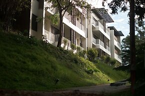 SriLanta Resort and Spa