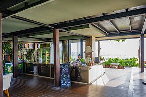 SriLanta Resort and Spa