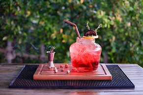 SriLanta Resort and Spa