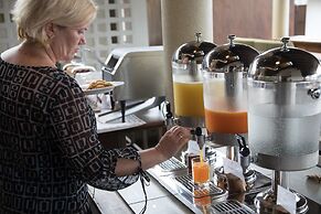 SriLanta Resort and Spa