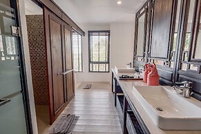 SriLanta Resort and Spa