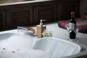 SriLanta Resort and Spa