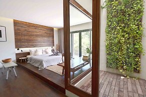 SriLanta Resort and Spa