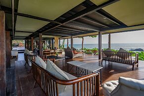 SriLanta Resort and Spa