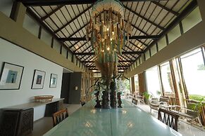 SriLanta Resort and Spa