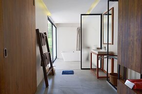 SriLanta Resort and Spa