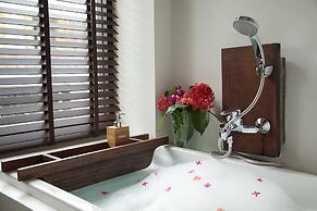 SriLanta Resort and Spa