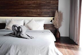 SriLanta Resort and Spa