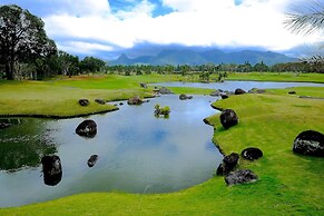 The Suites at Mount Malarayat