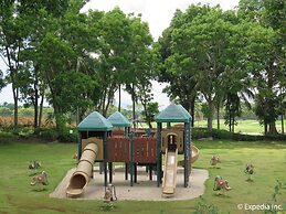 The Suites at Mount Malarayat