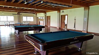 The Suites at Mount Malarayat