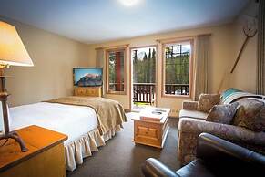 Paradise Lodge & Bungalows