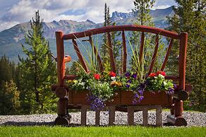 Paradise Lodge & Bungalows