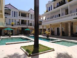 Bali Court Hotel and Apartments