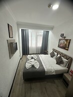 Big Orange Hotel Old City