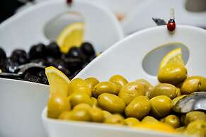 Big Orange Hotel Old City