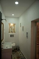 Big Orange Hotel Old City