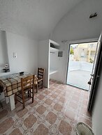 Stella Nomikou Apartments