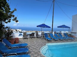 Stella Nomikou Apartments